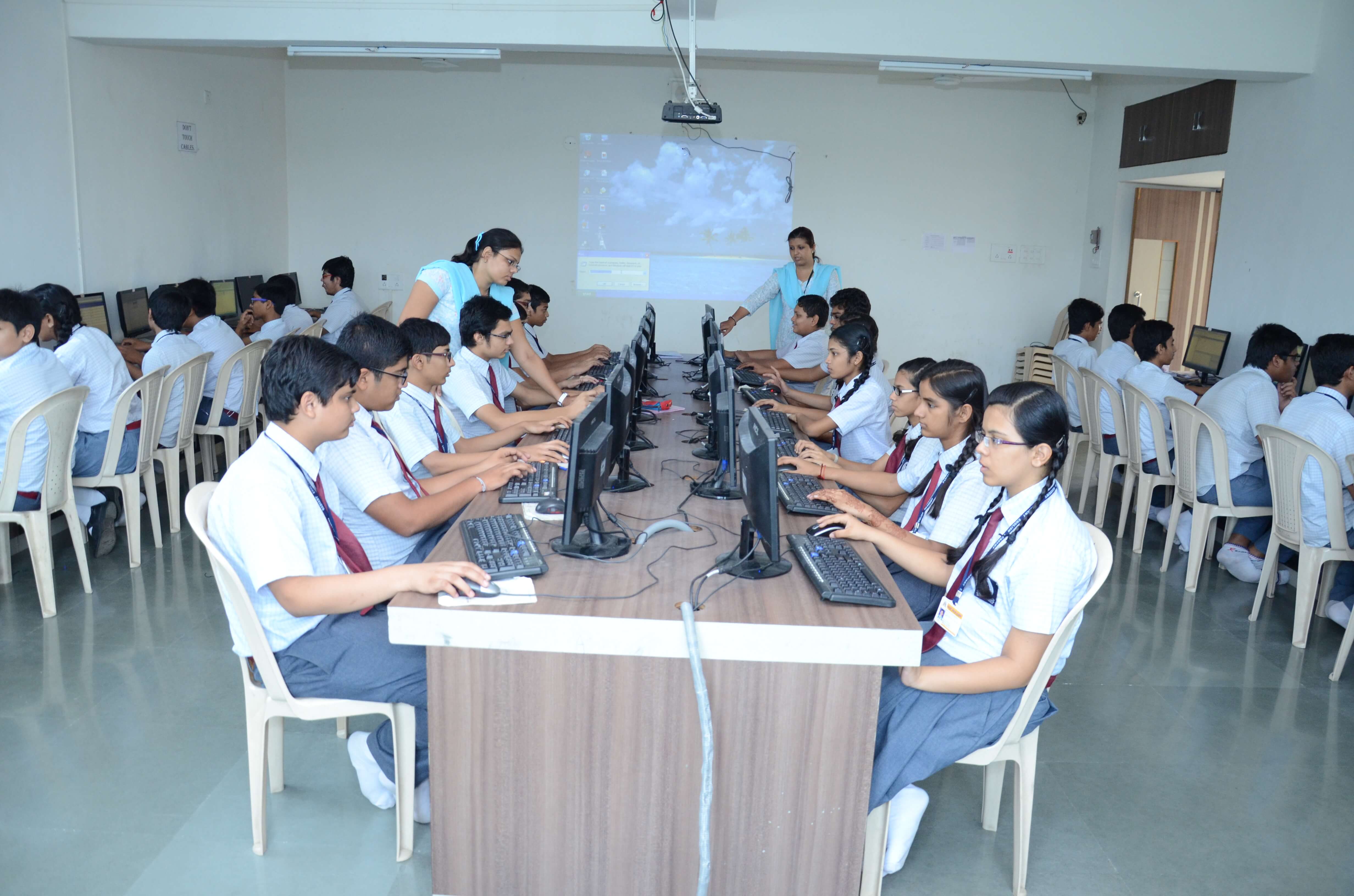 radiant-computer-lab-1